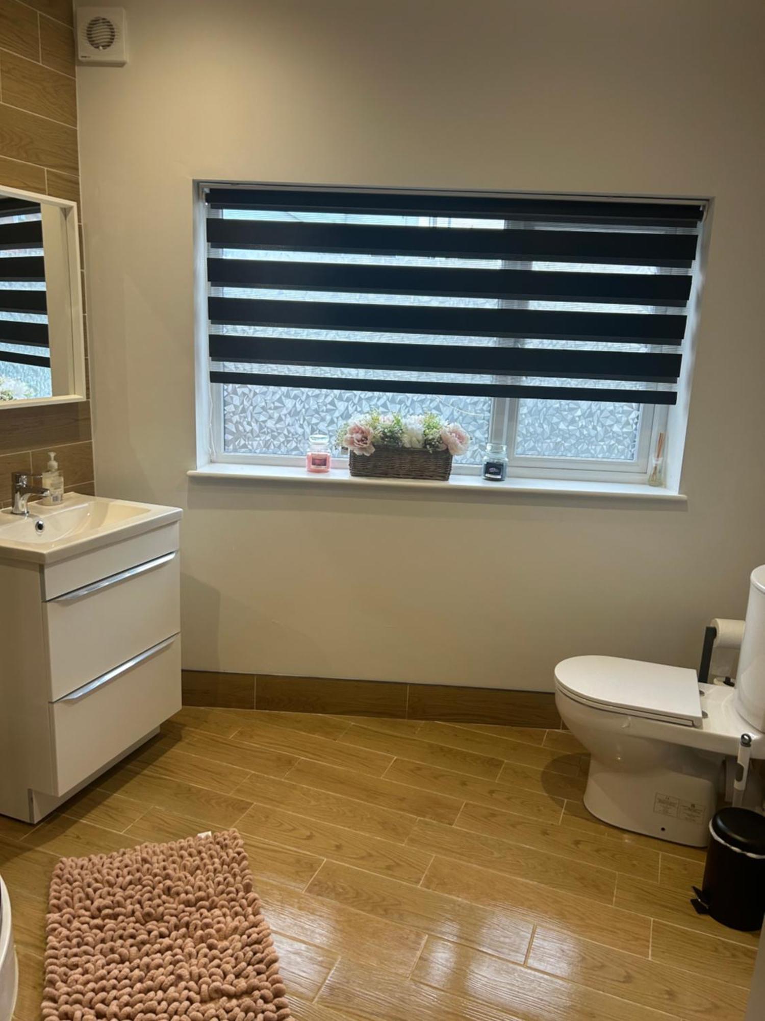 Esterville Apartments 1 And 2 Bedrooms Hot Tub Availability เบลฟาสต์ ภายนอก รูปภาพ